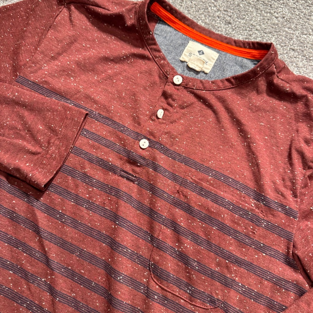 Sperry Henley Shirt Mens M Burgundy Striped Long Sleeve Pocket Preppy Preppy